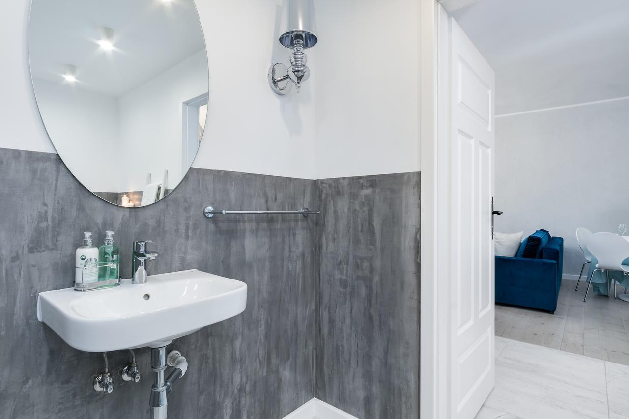 Elite Apartments Old Town Suite Гданьск Экстерьер фото